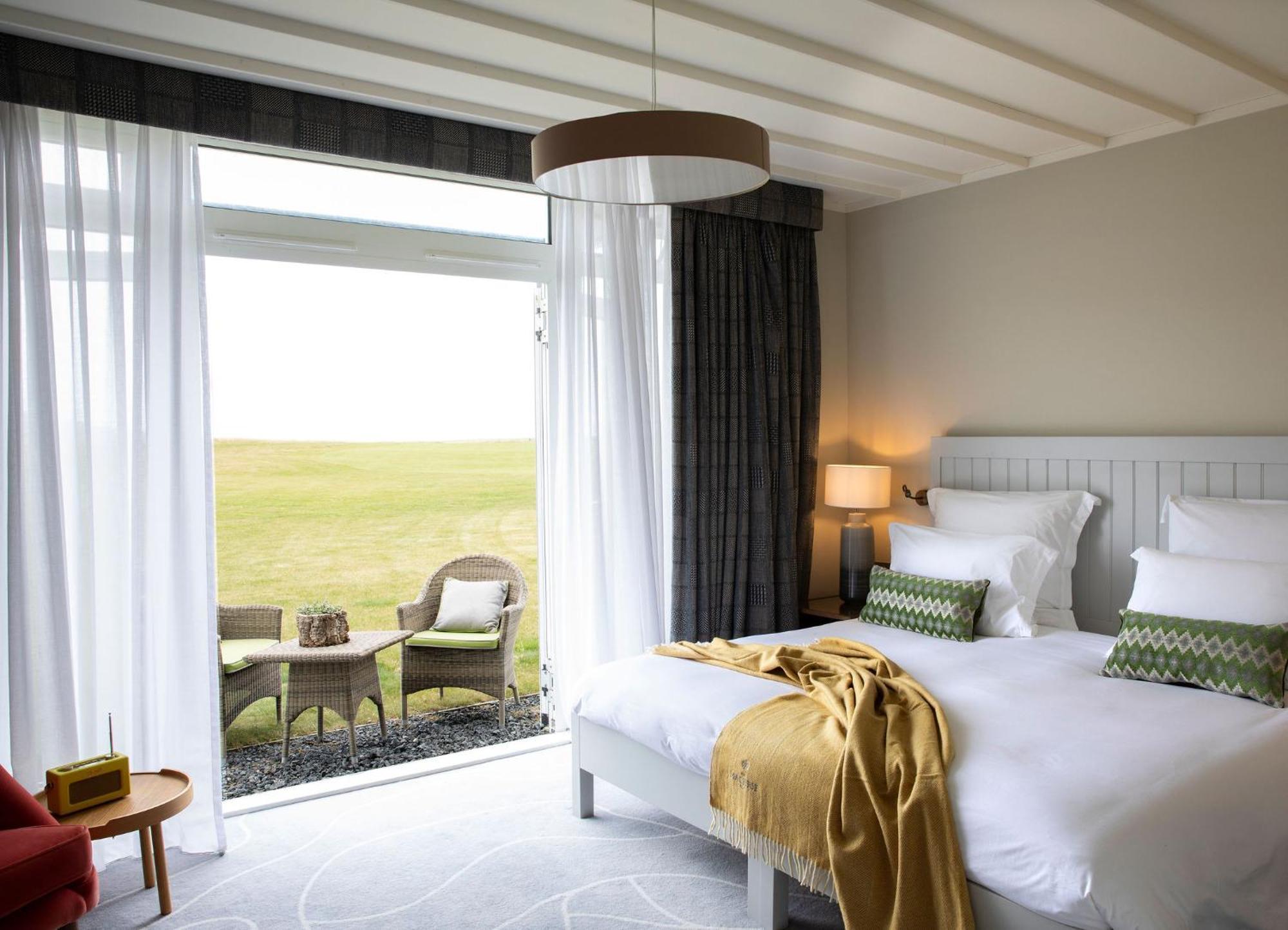 Another Place, The Machrie Port Ellen Room photo
